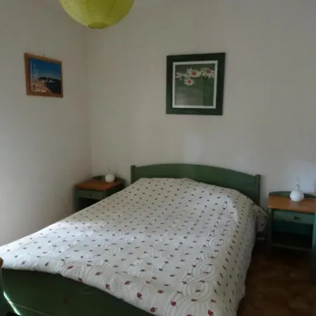 Apartament Hyeres, 3 Pieces, 4 Personnes - Fr-1-335-91 *